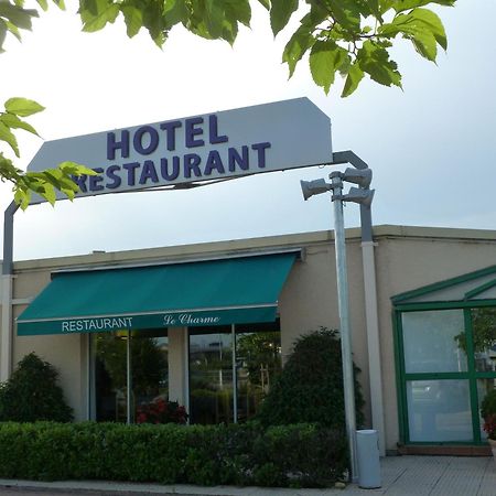 Charme Hotel En Beaujolais เบลล์วิลล์-ซัวร์-ซอน ภายนอก รูปภาพ