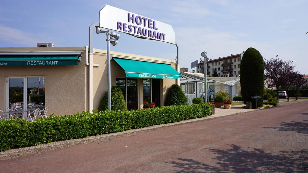 Charme Hotel En Beaujolais เบลล์วิลล์-ซัวร์-ซอน ภายนอก รูปภาพ